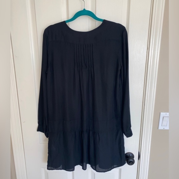 Levi’s Drop Waist Mini Dress - Picture 2 of 5